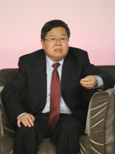 王绿化副院长