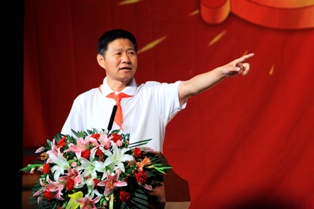 第五总支指挥:朱津国